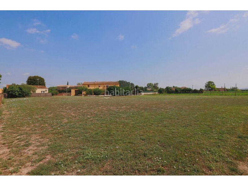 Foto 494fb544-7b7d-43d1-835d-5c28e455e4ab. Masia amb aparcament piscina a Verges