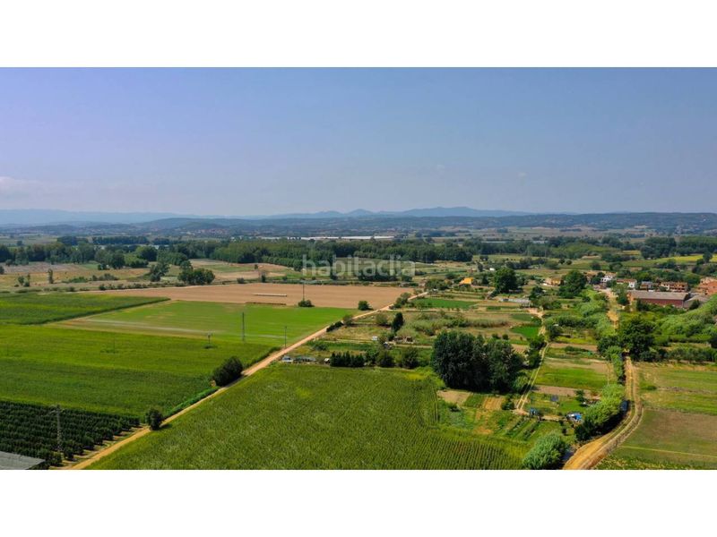 Foto 49f4f8b2-5508-450b-82d7-63b13daeef64. Masia amb aparcament piscina a Verges