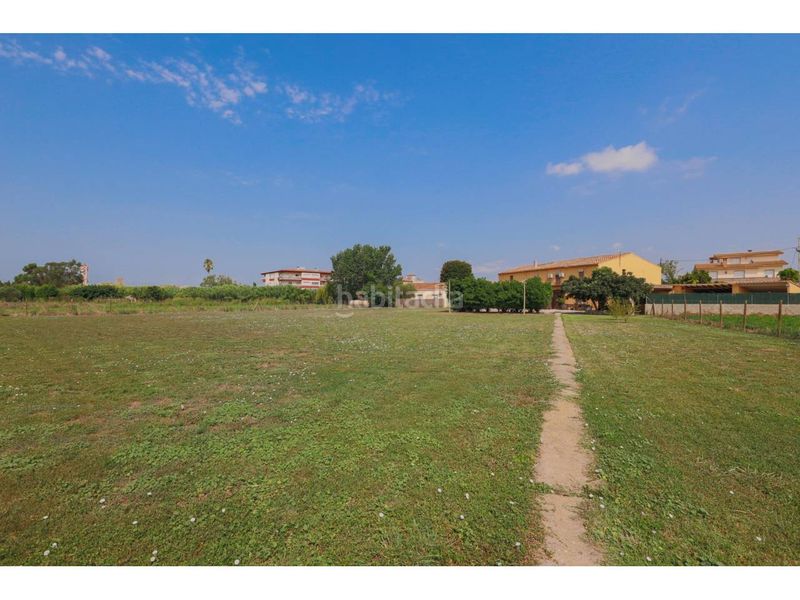 Foto 50aa054a-484b-43d4-b33b-ad132c1fba18. Masia amb aparcament piscina a Verges