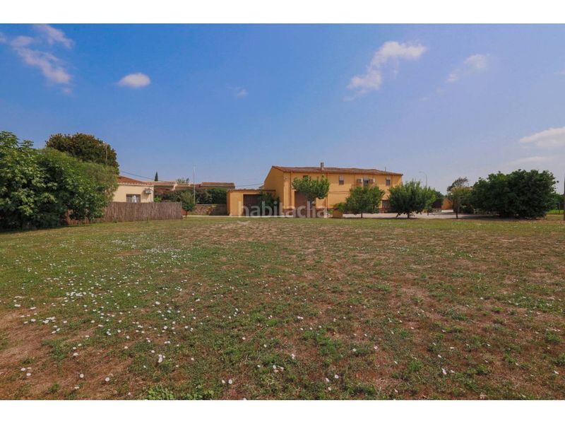 Foto 6d2c9e84-fa61-4d9f-9d76-be1428df0624. Masia amb aparcament piscina a Verges