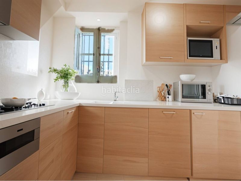 Foto f53e2eba-ee27-4d10-93e3-efc426e85cc9. Masia amb aparcament piscina a Verges