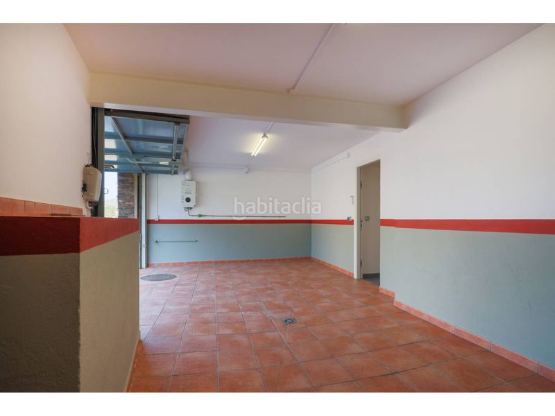 Foto 318805c9-bbca-4cc6-970c-2f0260fe5f11. Casa amb calefacció aparcament a Port de la Selva (El)