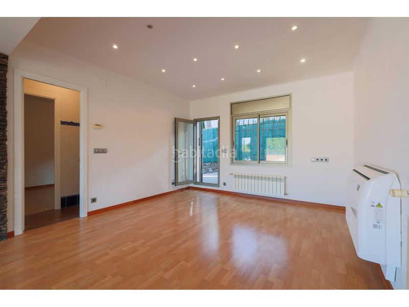 Foto 7d21b530-e098-4c20-ac76-41b279e2cb58. Casa amb calefacció aparcament a Port de la Selva (El)