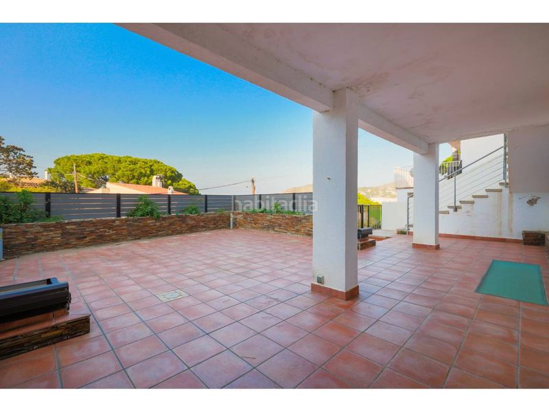 Foto 8940f2e3-cc22-4a0f-b286-dc7efb326f13. Casa amb calefacció aparcament a Port de la Selva (El)