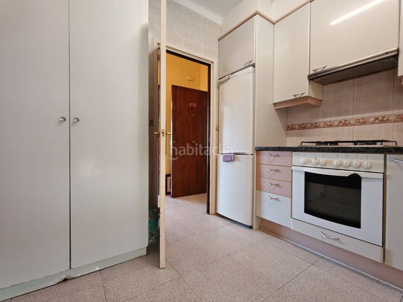 Foto a1a07066-453d-4716-bfa1-f935d4f28a28. Pis a calle quermany 40 a Poble Pals