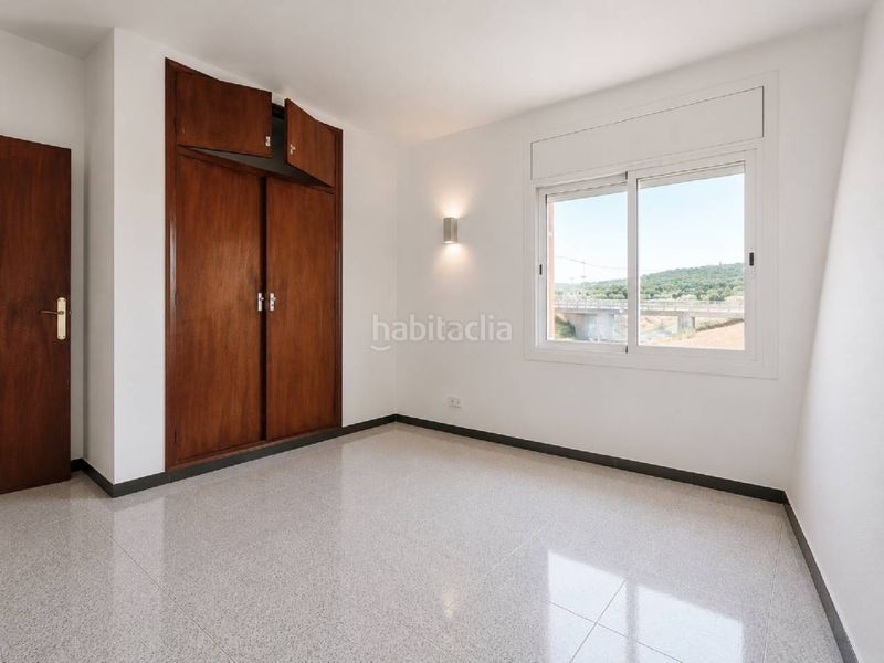 Foto e6a1e7fb-40a1-4d9e-8655-1b62a639800f. Pis a calle quermany 40 a Poble Pals