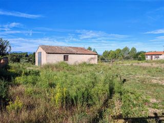 Rural plot  Camino dipòsit. Terreno urbano no consolidado en venta con almacen