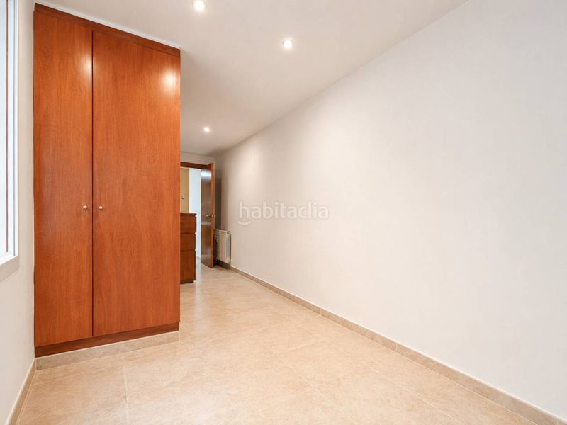 Foto ce083e17-e37e-4d45-9aa9-61aaeec647c7. Pis amb calefacció aparcament a Flaçà