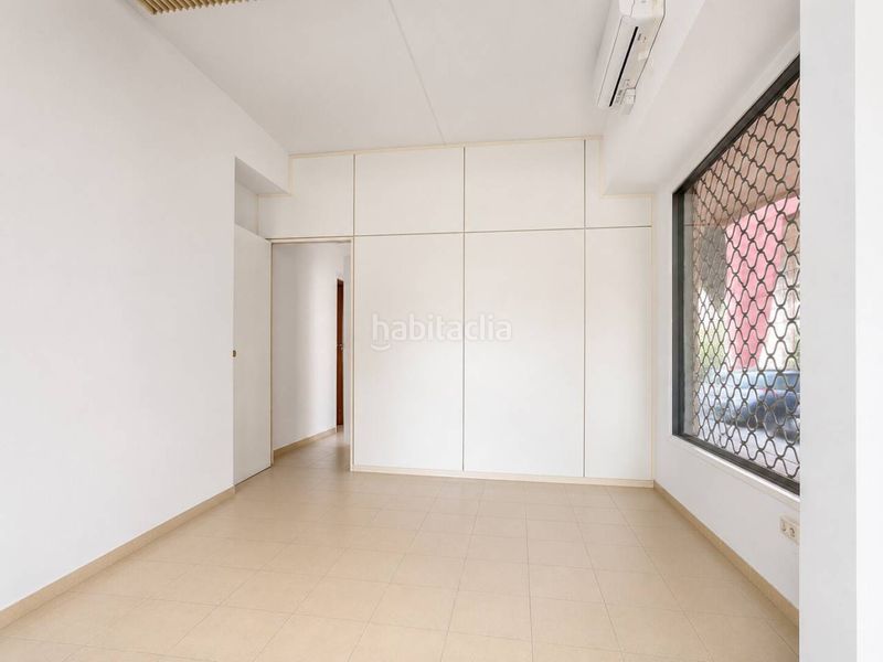 Foto 3d574c6a-5611-4672-b2ea-824129c11705. Location local commercial dans calle martí jordi i frigola 14 dans Palafrugell