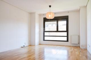 Piso en PAU de Carabanchel. Piso en venta en madrid