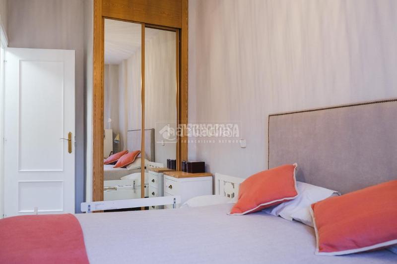 Foto cdb8b0ff-3855-49b5-8725-39f0371ffa02. Piso  en venta en Buena Vista Madrid