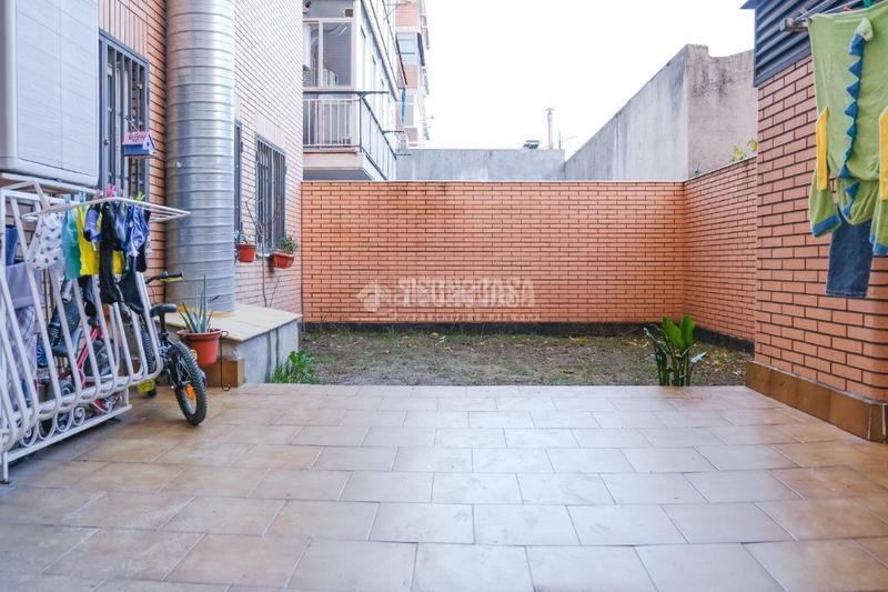 Foto ea98ecfa-3dba-4a6e-9bf6-bcda02dc0fae. Piso  en venta en Buena Vista Madrid