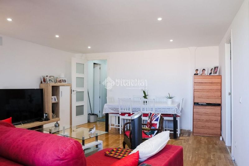 Foto 5131dfd2-c38b-4a98-ac5c-a18dd8850bc0. Piso  en venta en Buena Vista Madrid