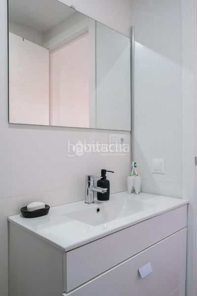 Foto 5b9505dd-57e7-40b9-9c1f-8e725130b864. Piso  en venta en Buena Vista Madrid