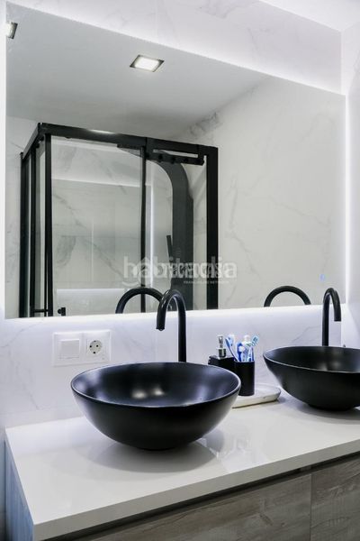 Foto cc105c48-85a7-4a93-b558-1c53af298d03. Piso  en venta en Buena Vista Madrid