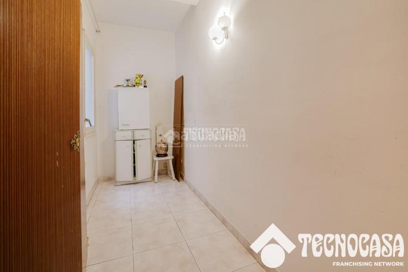 Foto 9422c521-9eee-4021-8d70-59852447534e. Appartement dans La Bordeta Barcelona