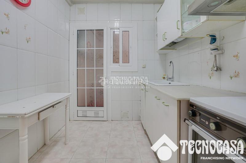 Foto 9a822e73-118a-4224-a9fd-8c5cd2d447e3. Appartement dans La Bordeta Barcelona
