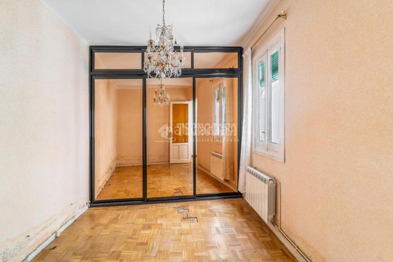Foto c63a14fb-aa13-4f86-8c1d-921c1043b20e. Piso  en venta en Embajadores-Lavapiés Madrid