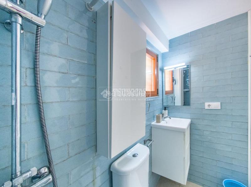 Foto 5fc7dd36-b7ea-4cce-b6c1-673bd84f6e27. Piso  en venta en Embajadores-Lavapiés Madrid
