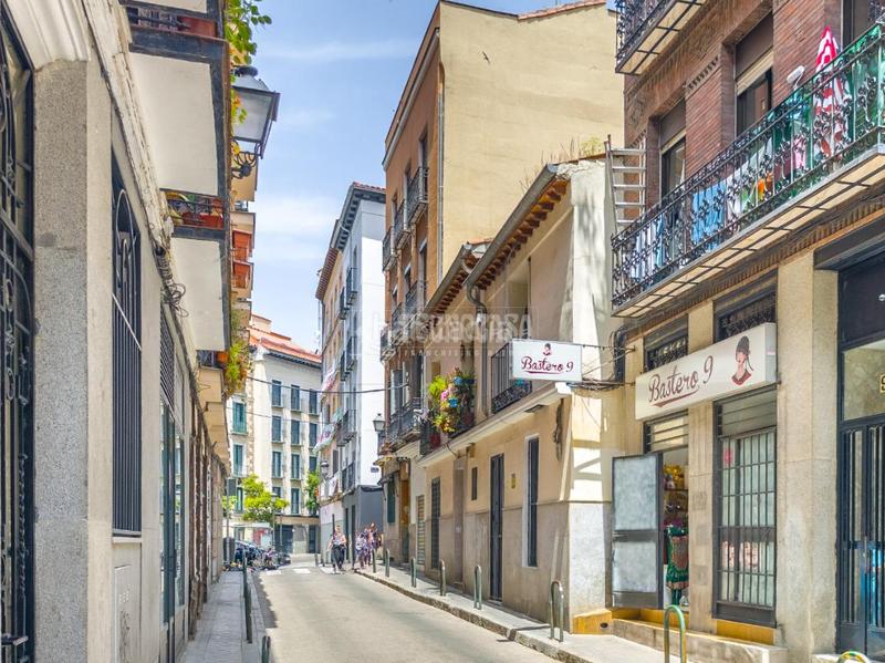 Foto ab1fc715-4b16-4e59-9540-6a44725c8e70. Pis a Embajadores-Lavapiés Madrid