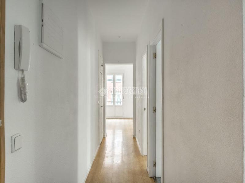 Foto 08ed1321-54c6-4726-98fc-fcec30e3a1c0. Affitto appartamento in Embajadores-Lavapiés Madrid