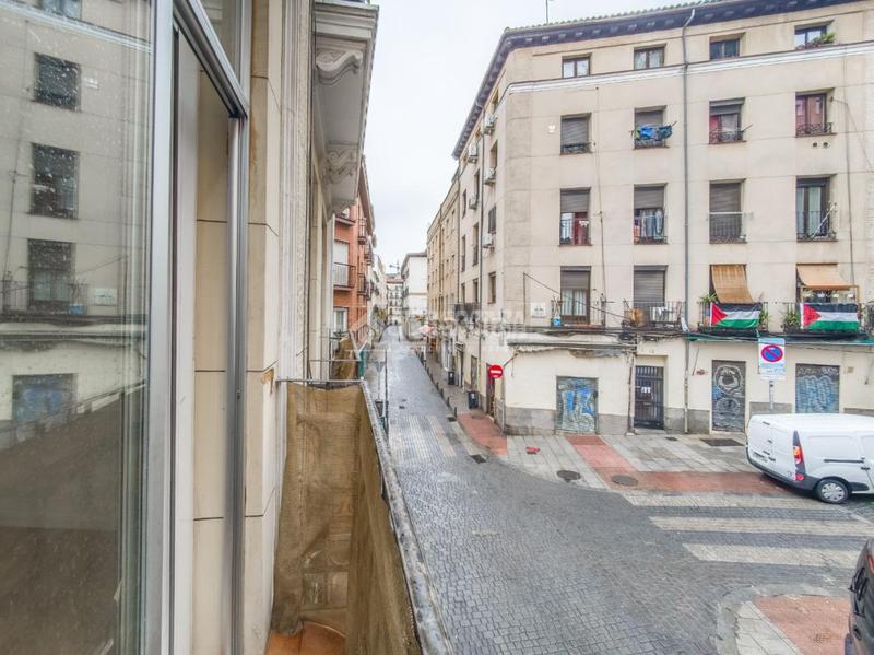 Foto 5a91509f-c33d-42a0-bee1-0b3185d4a9ca. Miete etagenwohnung in Embajadores-Lavapiés Madrid