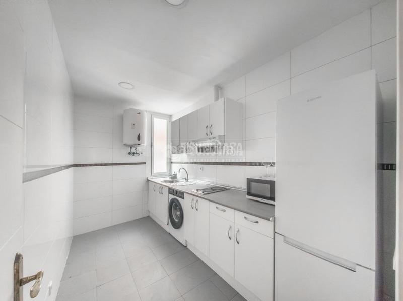 Foto b8dd742c-edc7-4a98-a384-525ae4e143d2. Miete etagenwohnung in Embajadores-Lavapiés Madrid