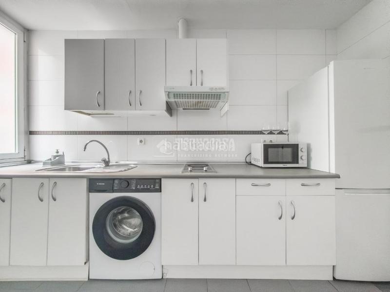 Foto be1c4feb-0334-4102-885f-7e06d0c13936. Miete etagenwohnung in Embajadores-Lavapiés Madrid