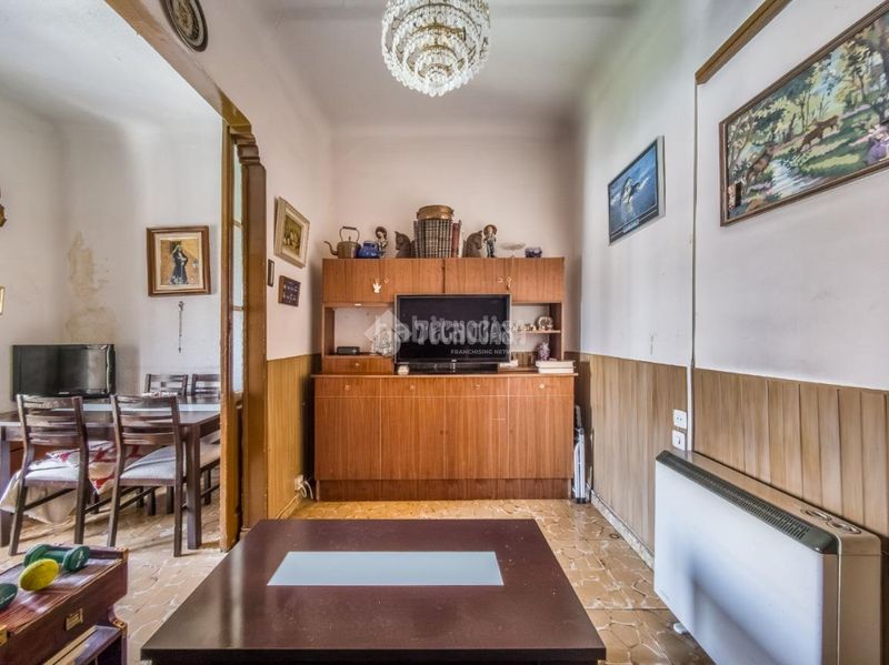 Foto bf211b66-3b5b-454c-8d26-142af19b0ce8. Piso  en venta en Embajadores-Lavapiés Madrid