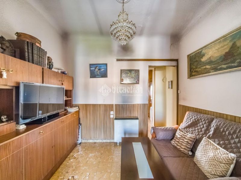 Foto db5b2b39-54fe-491e-ad6a-c8d6e896a738. Piso  en venta en Embajadores-Lavapiés Madrid