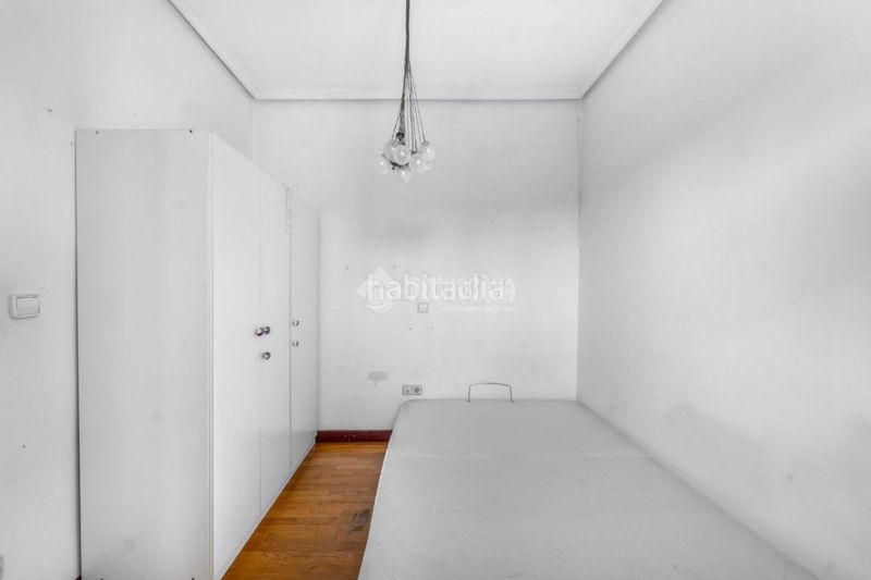 Foto 3e4b3766-eb98-4a73-9f46-4677f0a17ee9. Piso  en venta en Embajadores-Lavapiés Madrid