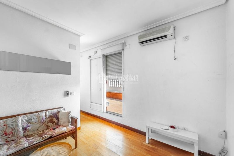 Foto b7032d49-4233-491c-a33d-17b6869d5d65. Piso  en venta en Embajadores-Lavapiés Madrid