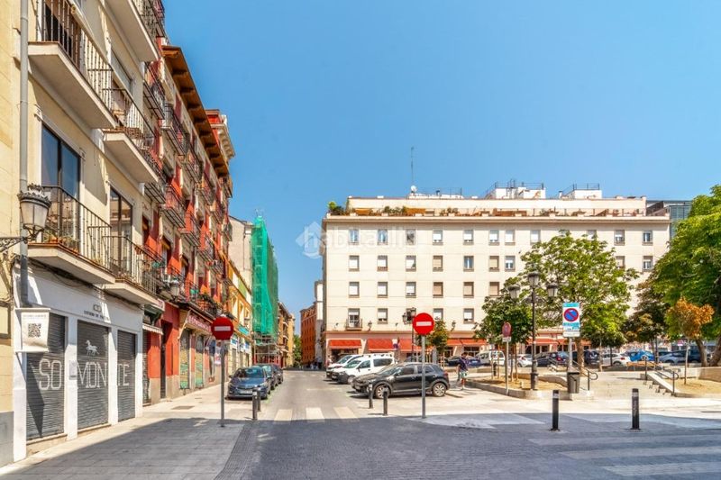 Foto fc433b78-0b53-4295-9bb3-d66dccbf3803. Piso  en venta en Embajadores-Lavapiés Madrid