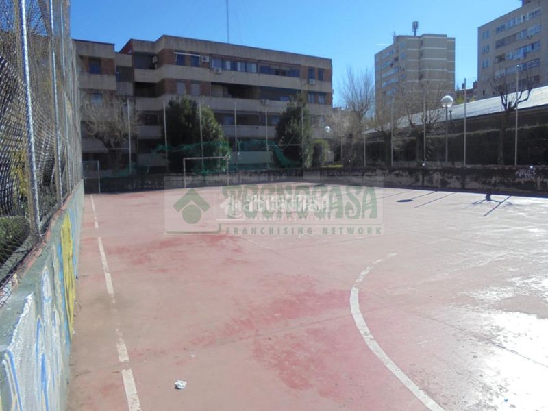 Foto 59c4f75c-d589-4c8d-90f7-22f241e20da6. Pis amb piscina a Fuenlabrada ii-el molino Fuenlabrada