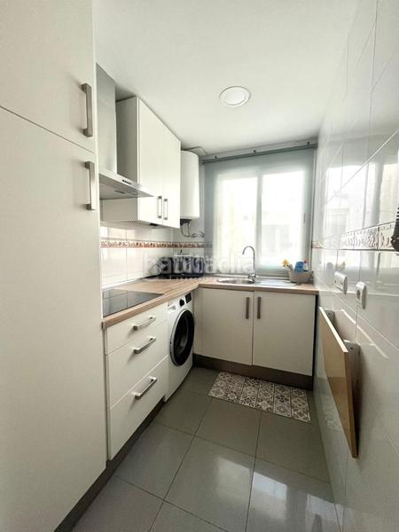 Foto 904a23e7-bae8-4677-92be-03a31d50053c. Rent flat with parking in Chapín - Campus Universitario - Navinco Jerez de la Frontera