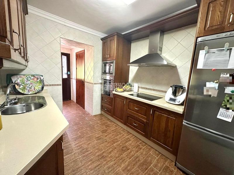 Foto 3cc1edf1-9598-4e58-90be-14f8d25f26cf. Casa amb aparcament a Centro Jerez de la Frontera