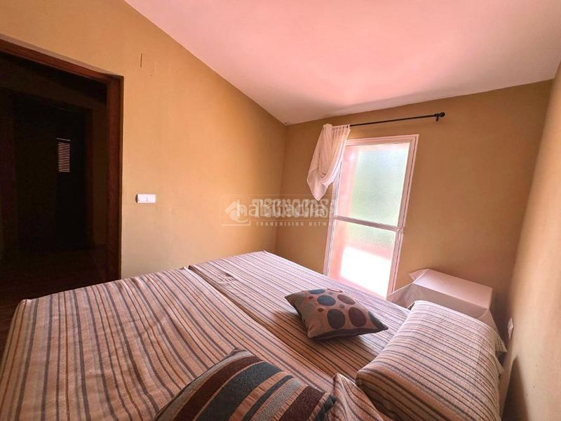 Foto 40e19866-7740-4968-917f-35006b9179a9. Casa amb aparcament a Centro Jerez de la Frontera