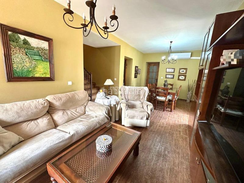 Foto 455f47d7-3715-448c-a05b-528d3ed47557. Casa amb aparcament a Centro Jerez de la Frontera