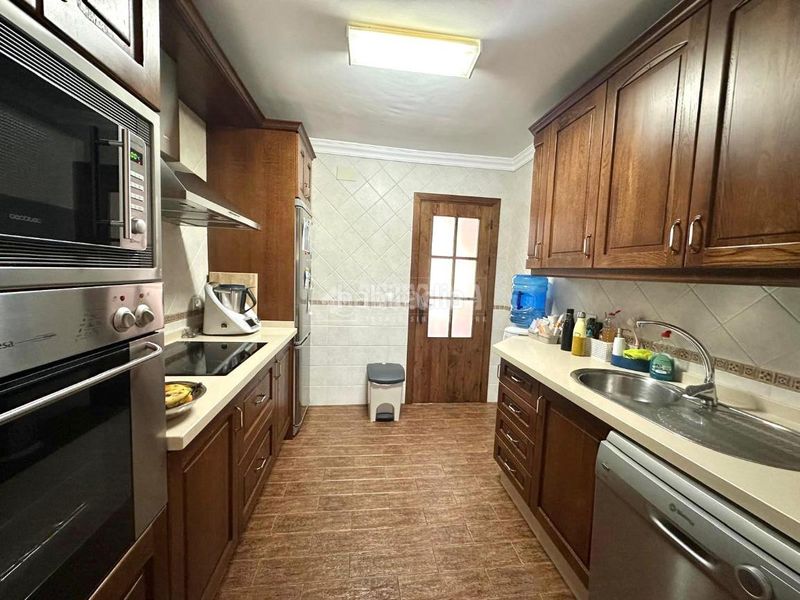 Foto 65782d5d-70b8-44ca-b19c-f675cdb75c21. Casa amb aparcament a Centro Jerez de la Frontera