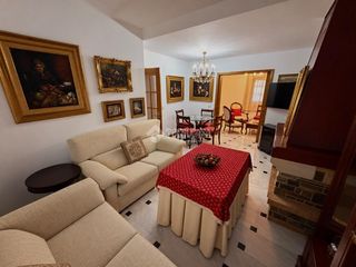 Casa aparellada a Parque Atlántico - Ronda este