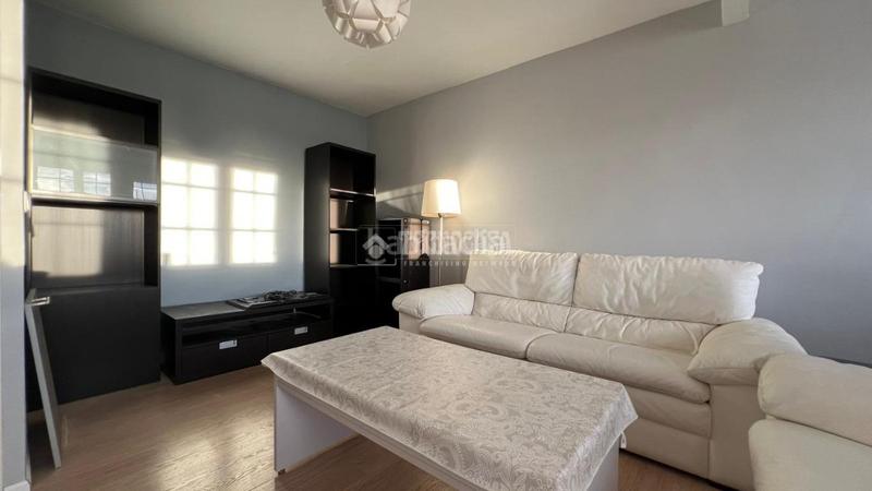 Foto 063ad69a-e6ae-4eb7-b197-90c7f931ea6e. Miete etagenwohnung mit heizung in Pinar del Rey Madrid