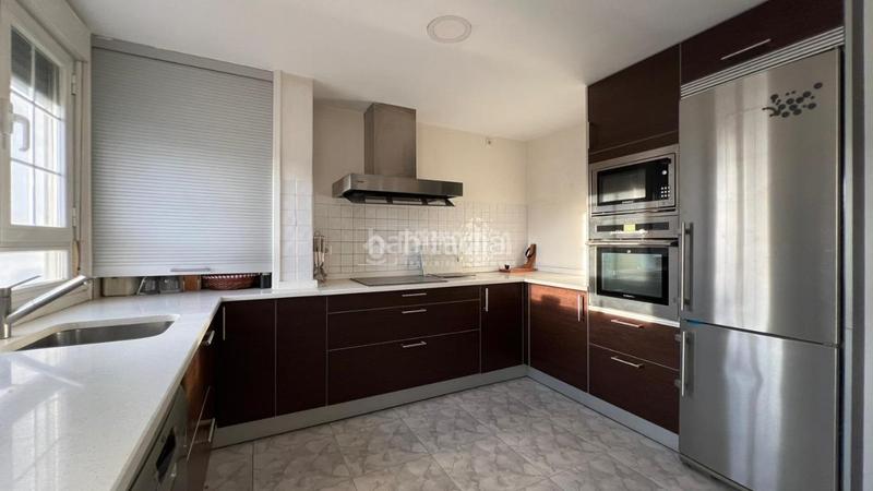 Foto b696b7ed-e9ad-4fc9-b7aa-e34af351e7ee. Rent flat with heating in Pinar del Rey Madrid
