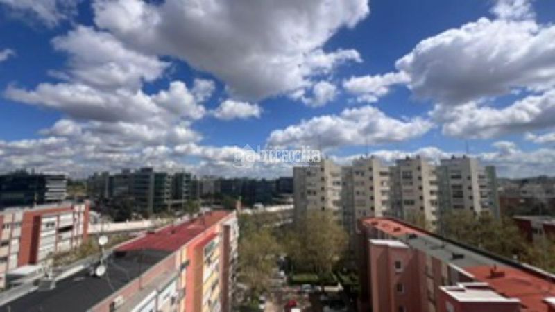 Foto 8dda7621-4836-4922-b6d8-de2f717f1ae3. Pis a Pinar del Rey Madrid