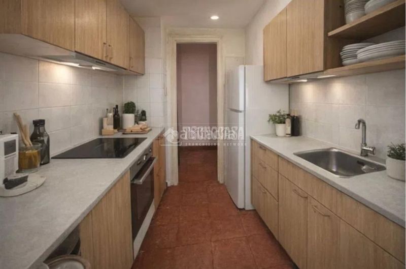 Foto 0e35b115-94b8-455c-85f3-e00d99e50c4a. Pis a La Sagrera Barcelona