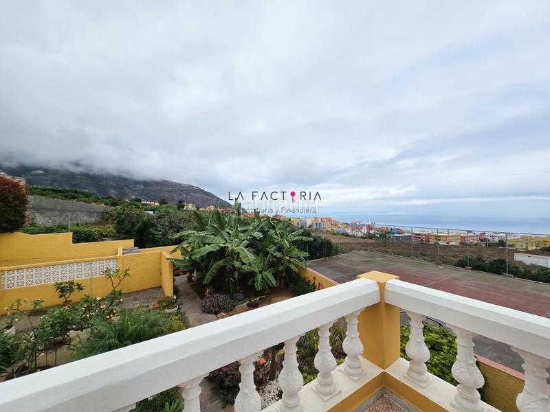 Foto 609bc1b0-d47e-4445-962b-437973065234. Chalet avec cheminée parking dans Los Realejos pueblo Realejos (Los)