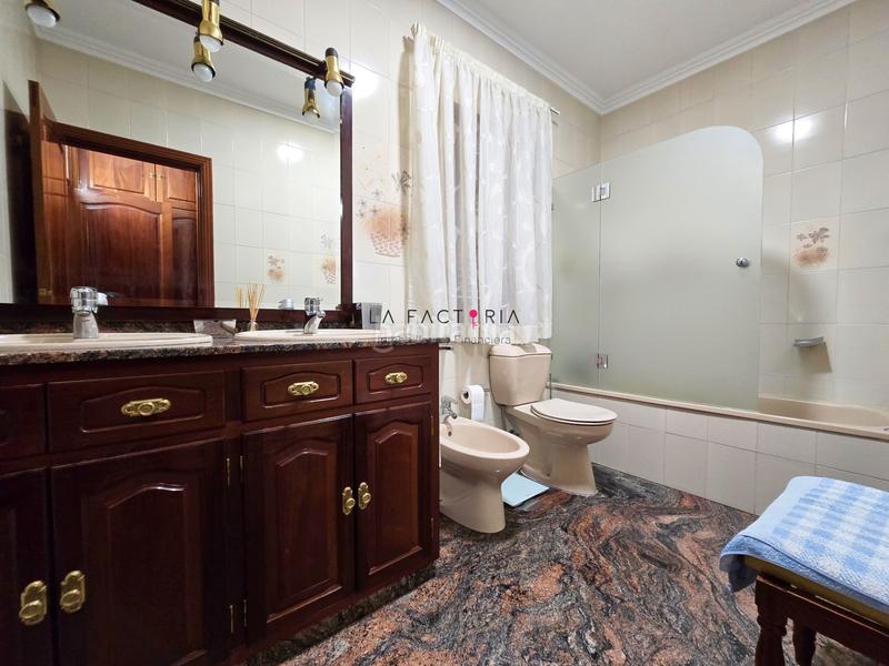 Foto 969ea5e6-e0fa-4dca-ae24-dd00f14f5987. Chalet avec cheminée parking dans Los Realejos pueblo Realejos (Los)