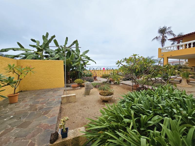 Foto a1508fa8-0a8b-4938-ab40-bf2b873c5877. Chalet avec cheminée parking dans Los Realejos pueblo Realejos (Los)