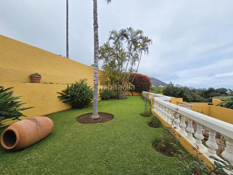 Foto ed871f2d-e3e4-4e19-a1df-91ba5e70eccd. Chalet avec cheminée parking dans Los Realejos pueblo Realejos (Los)