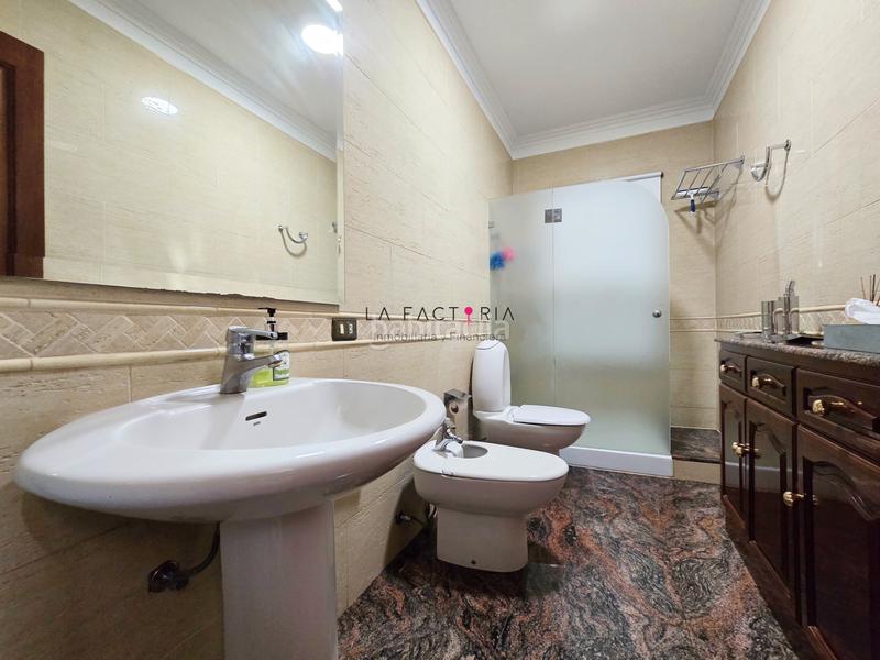 Foto f8b6c480-6e8d-45a2-bfb8-a48509ee5349. Chalet avec cheminée parking dans Los Realejos pueblo Realejos (Los)