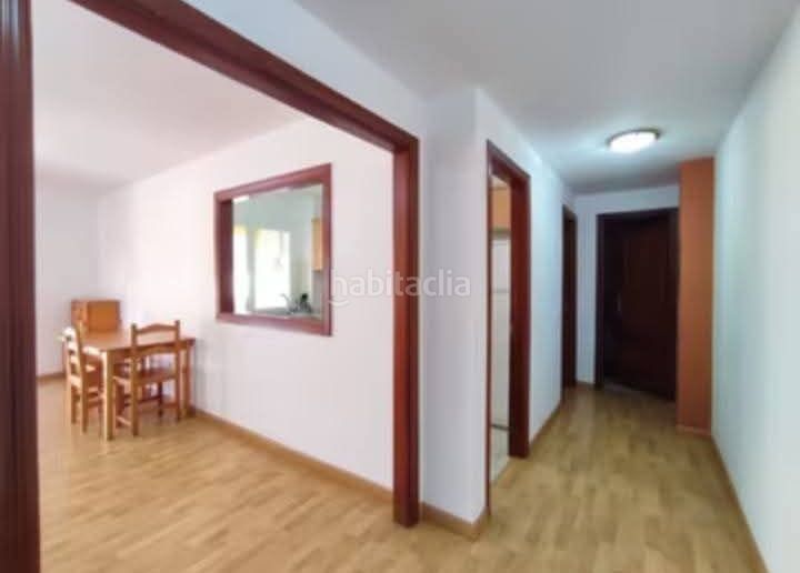 Foto f995b52a-7341-47e2-ad56-11f2f121a641. Etagenwohnung in calle la trujilla 7 in Cabo Blanco Arona